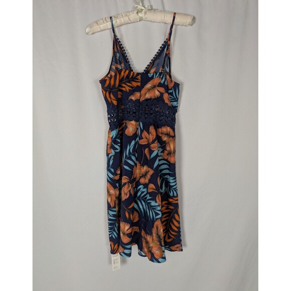 Cupshe Dress M Women's Blue Tropical Vneck Sleeveless Crochet A Line Mini Woven - Picture 5 of 9